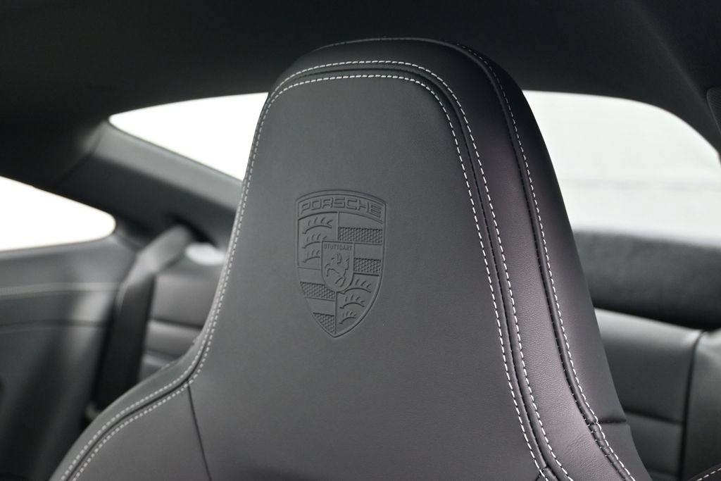 Certified 2026 Porsche 911 Carrera 4S AWD/4WD image 18