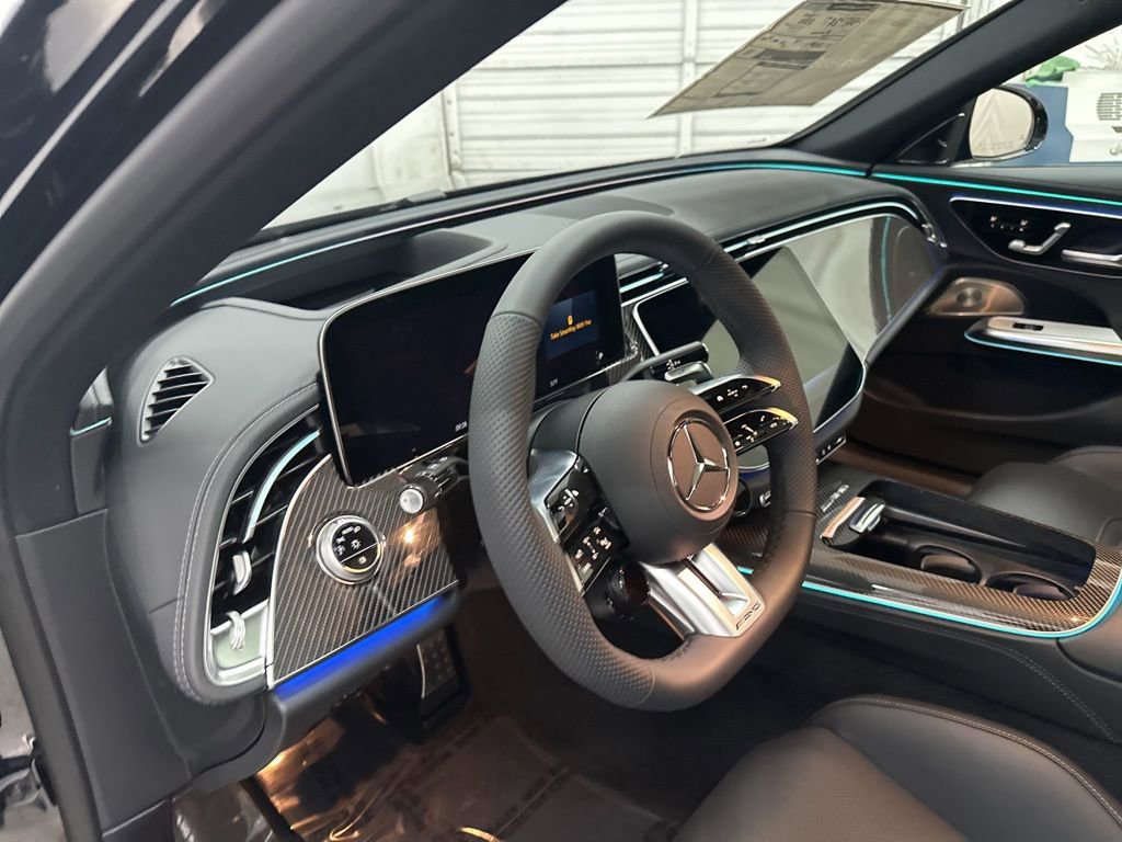 New 2026 Mercedes-Benz E 53 AMG e 4MATIC Sedan image 9