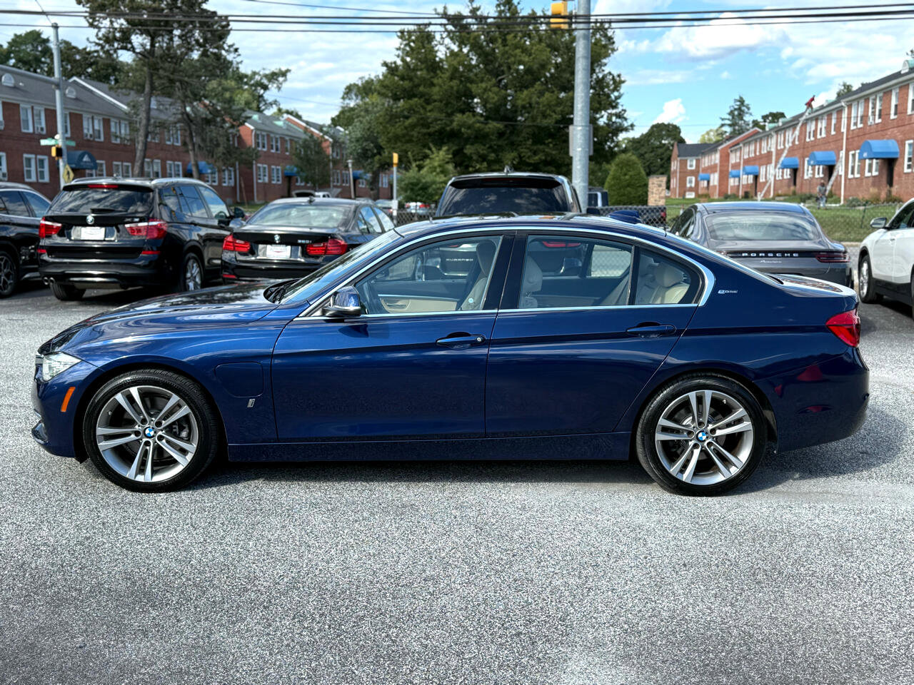 Used 2018 BMW 330e image 5