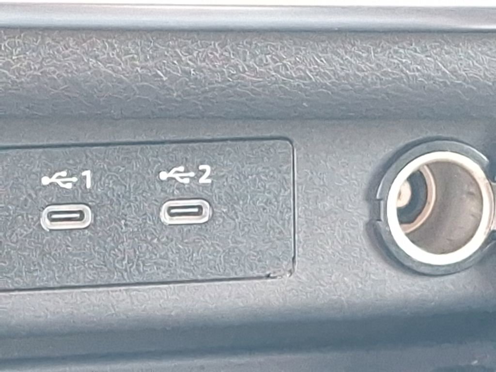 Used 2024 Nissan Rogue SV image 28