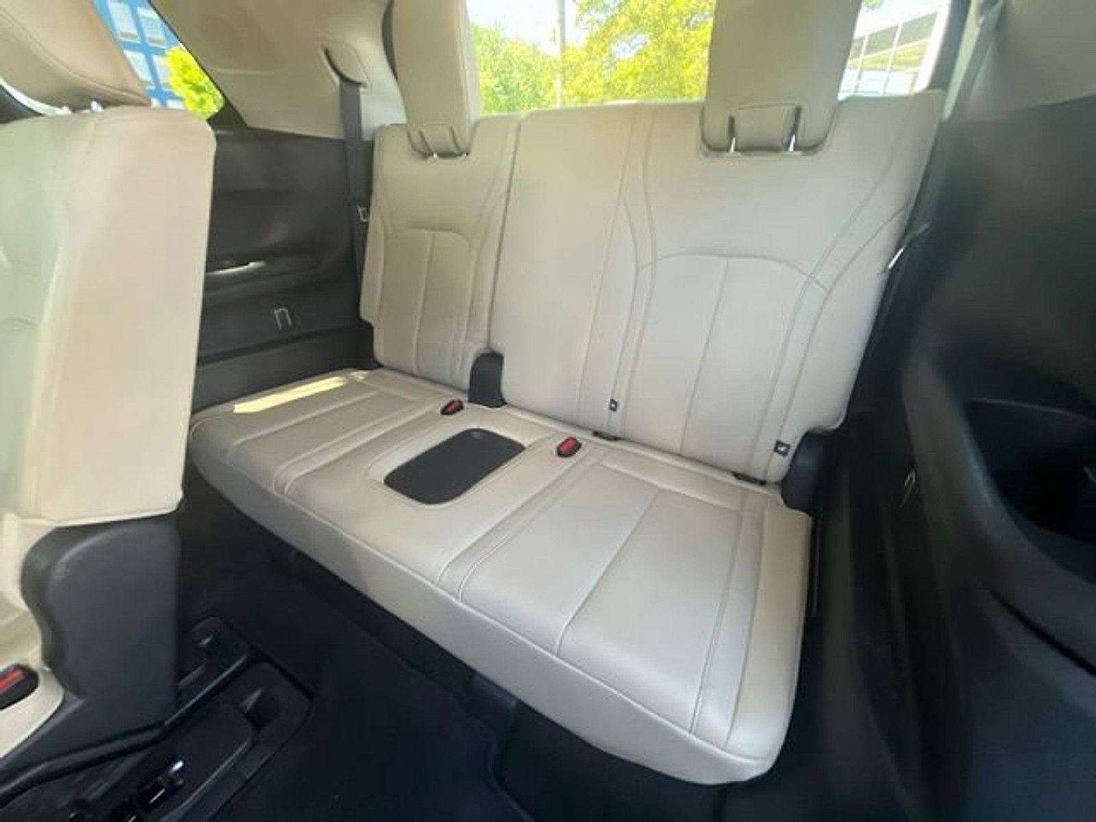 Certified 2023 INFINITI QX60 Luxe w/ Performance Audio Package AWD/4WD image 17