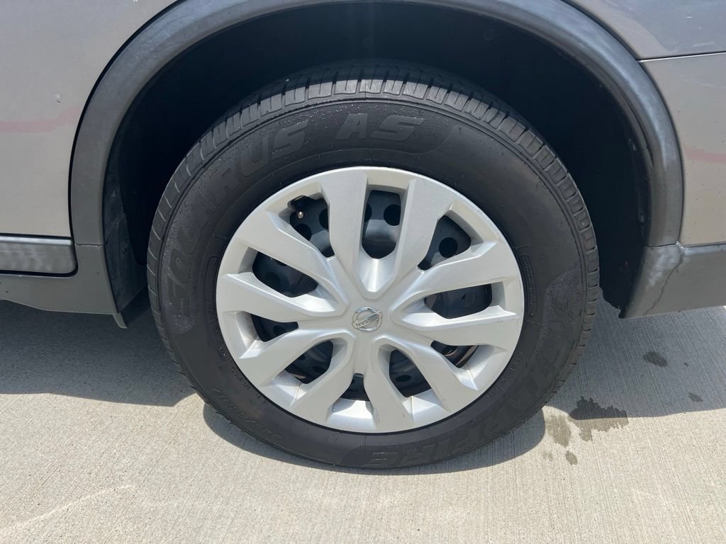 Used 2018 Nissan Rogue S FWD image 21