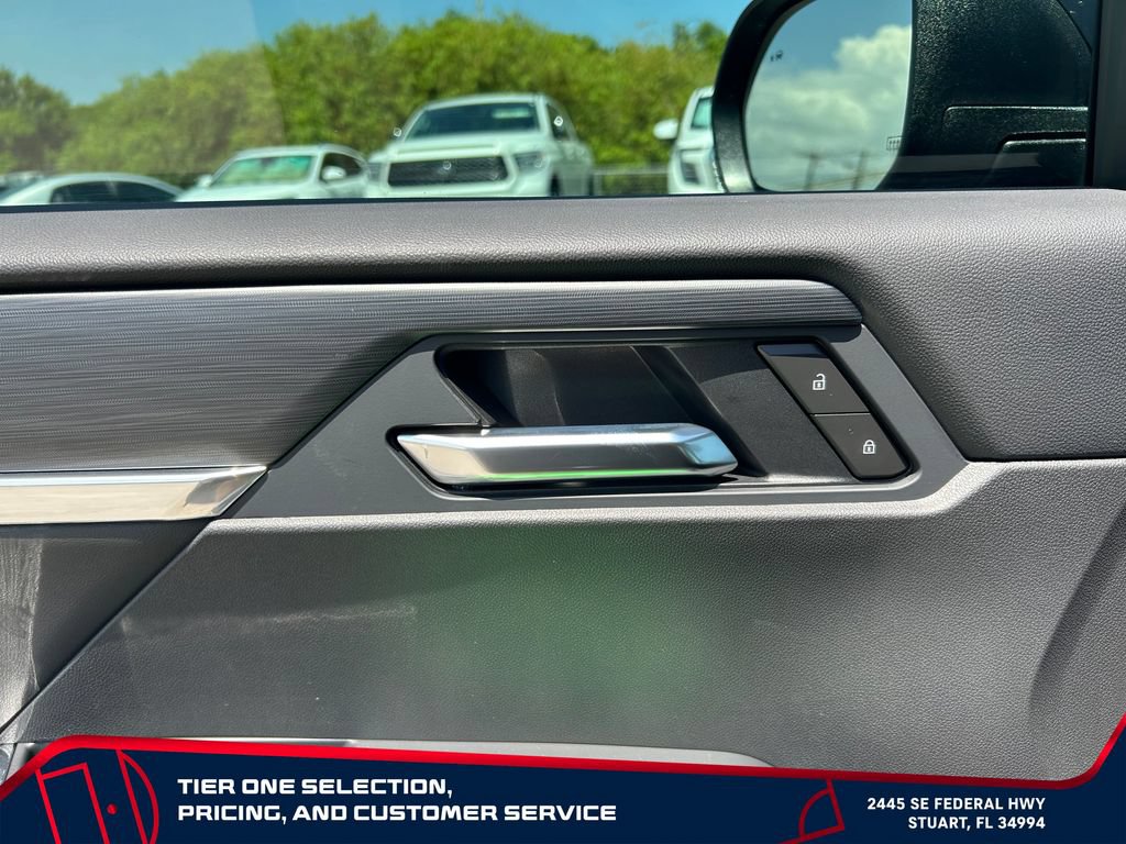 New 2027 GMC Acadia Elevation w/ Black Edition FWD image 23