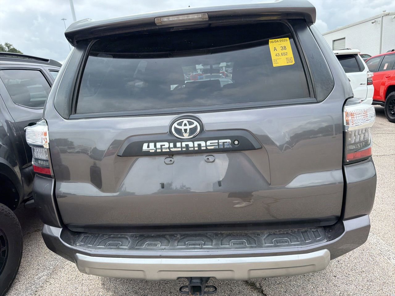 Used 2019 Toyota 4Runner TRD Off-Road AWD/4WD image 7