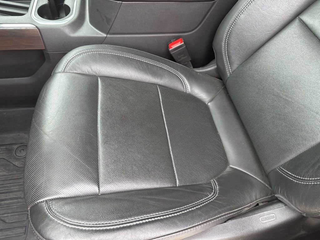 Used 2019 GMC Sierra 1500 SLT w/ SLT Premium Plus Package image 4