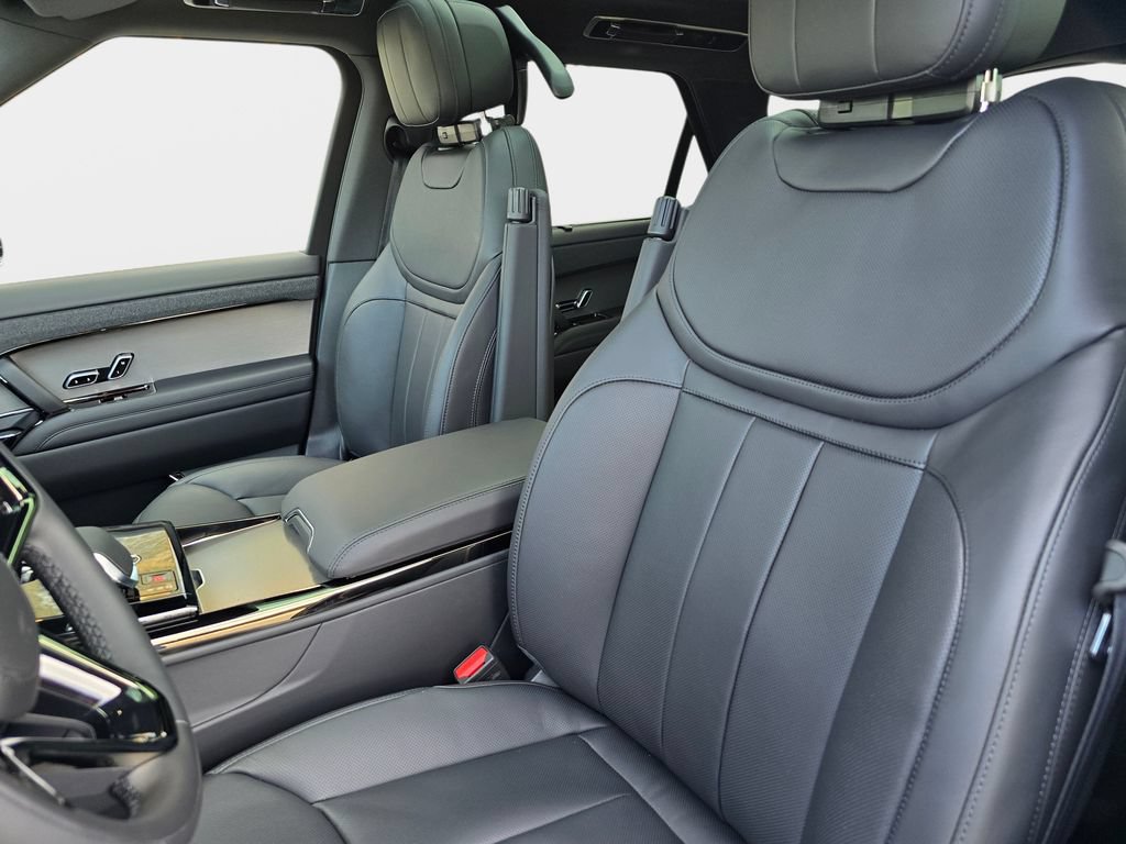 New 2026 Land Rover Range Rover Sport Dynamic SE AWD/4WD image 14