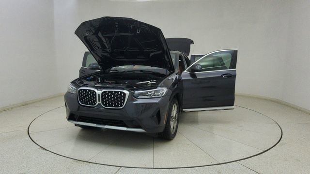 Used 2025 BMW X4 xDrive30i AWD/4WD image 72