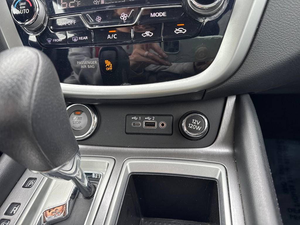 Used 2019 Nissan Murano S image 44