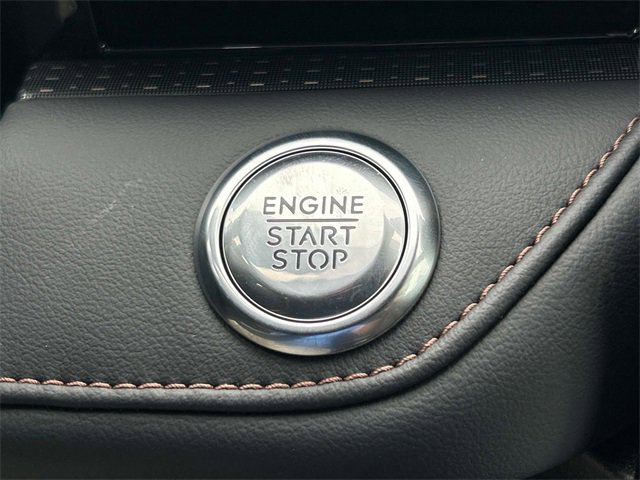 New 2025 Lincoln Nautilus Premier w/ Equipment Group 102A image 26