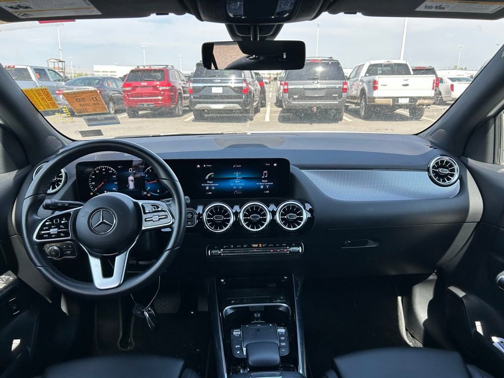 Used 2023 Mercedes-Benz GLA 250 w/ Premium Package image 19