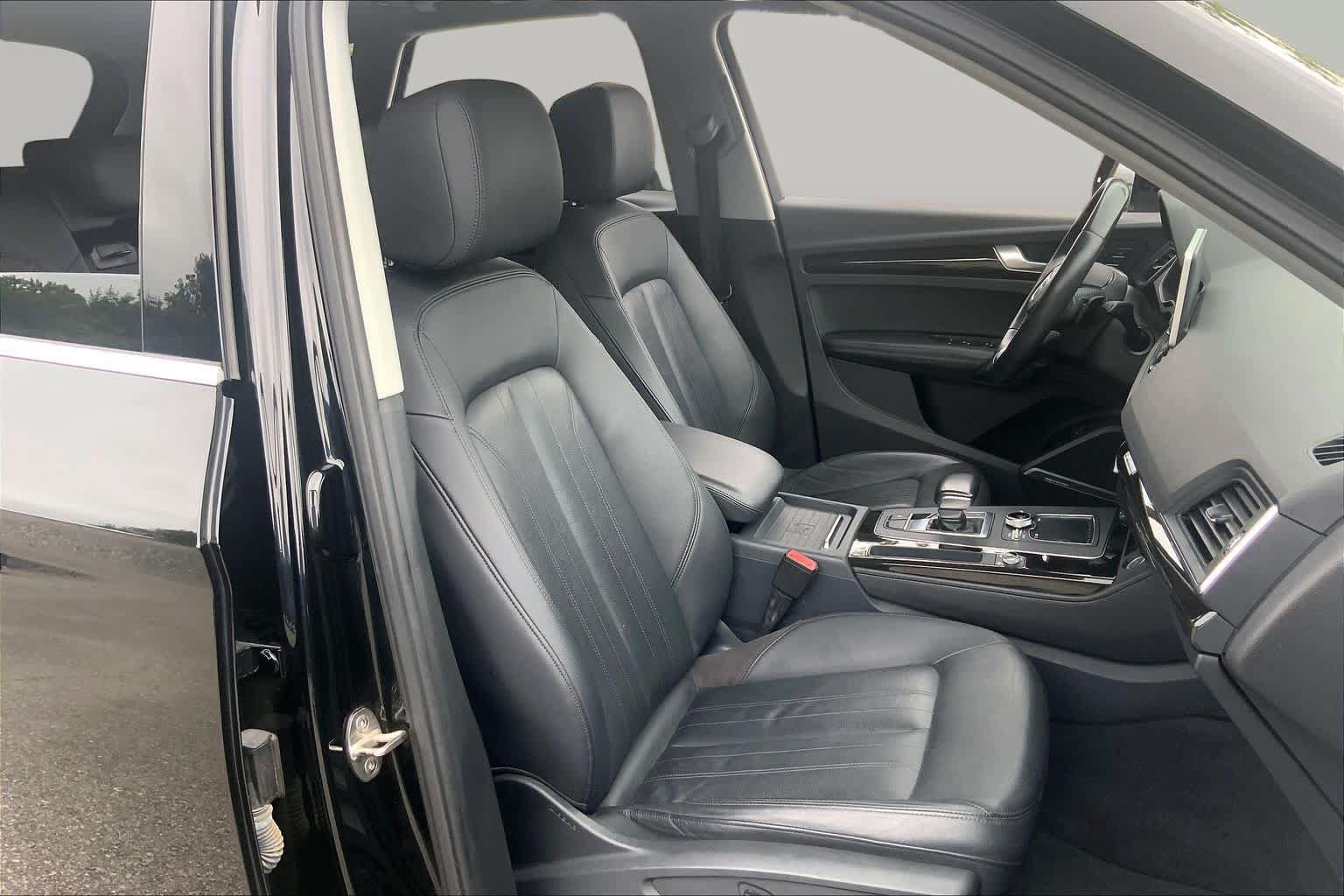 Used 2019 Audi Q5 2.0T Premium Plus w/ Premium Plus Package AWD/4WD image 9