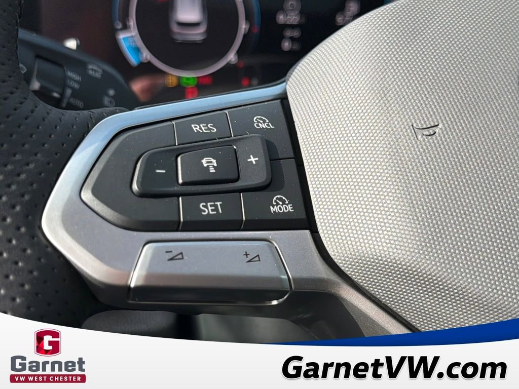 New 2026 Volkswagen Tiguan SEL R-Line image 27