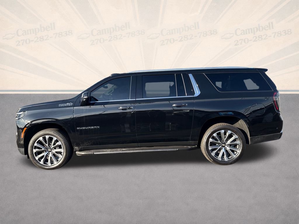 Used 2025 Chevrolet Suburban High Country image 2