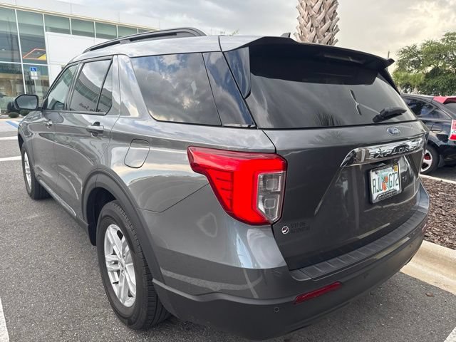 Used 2024 Ford Explorer XLT RWD image 7