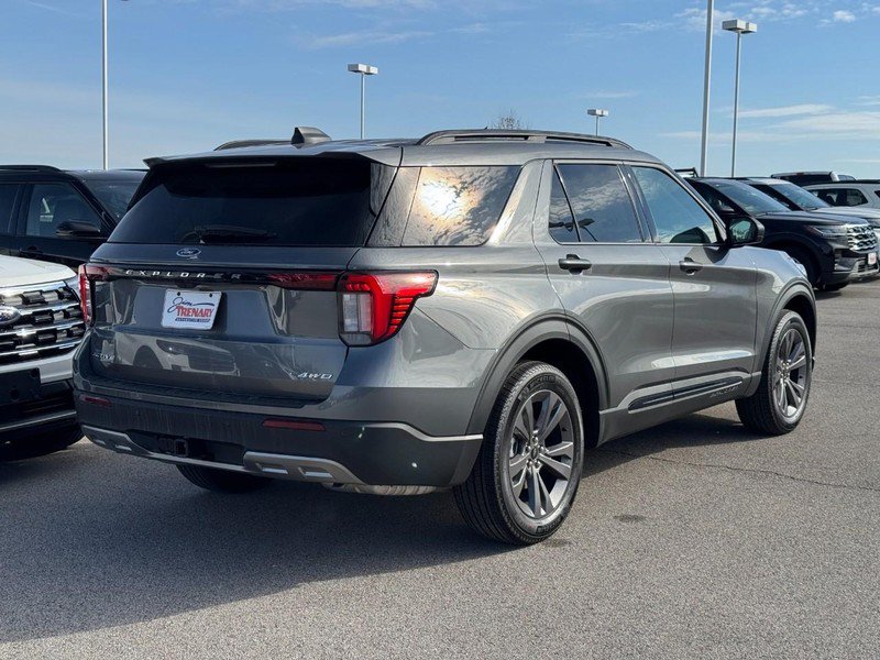 New 2026 Ford Explorer Active w/ Active Comfort Package AWD/4WD image 3