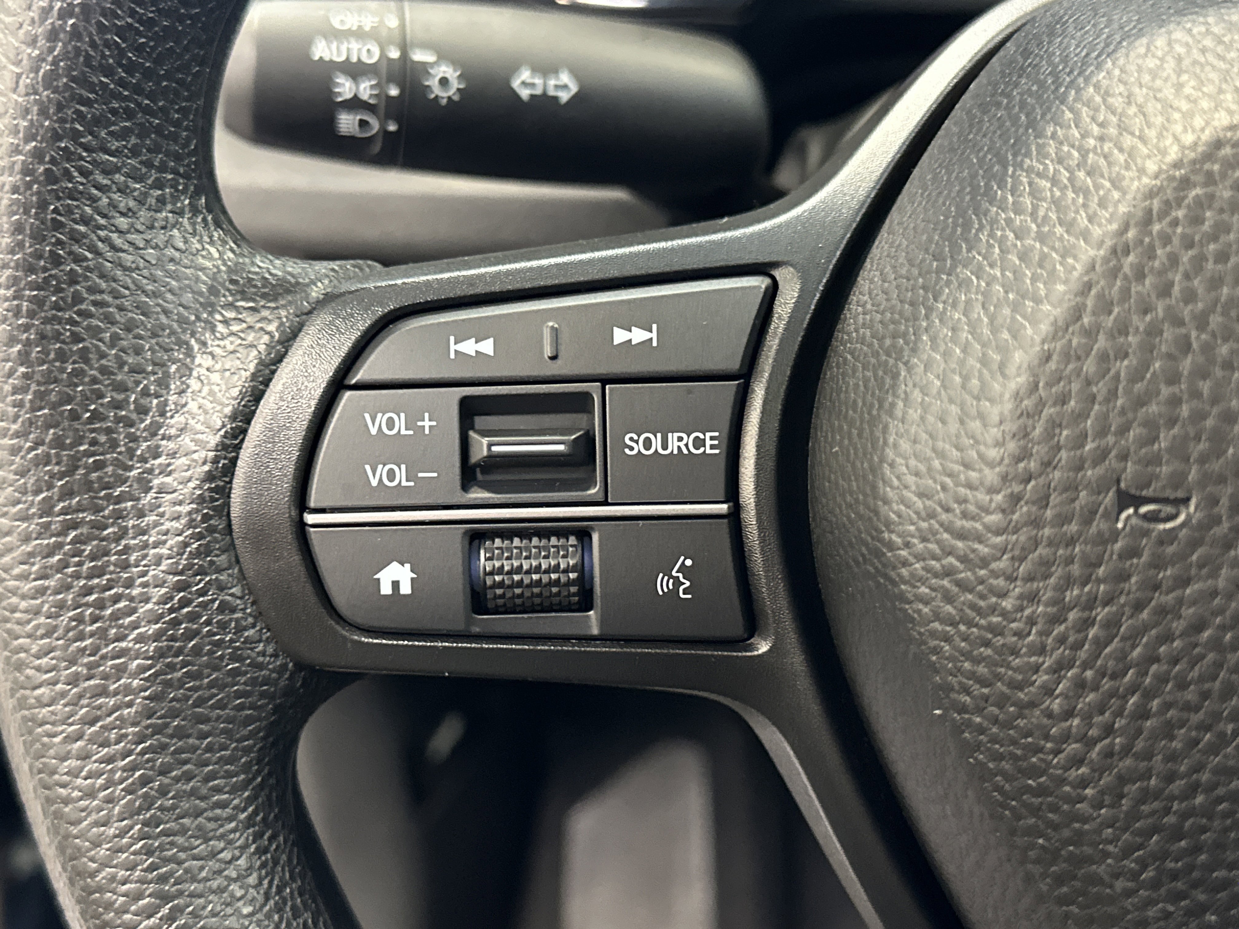 Used 2024 Honda CR-V EX image 33