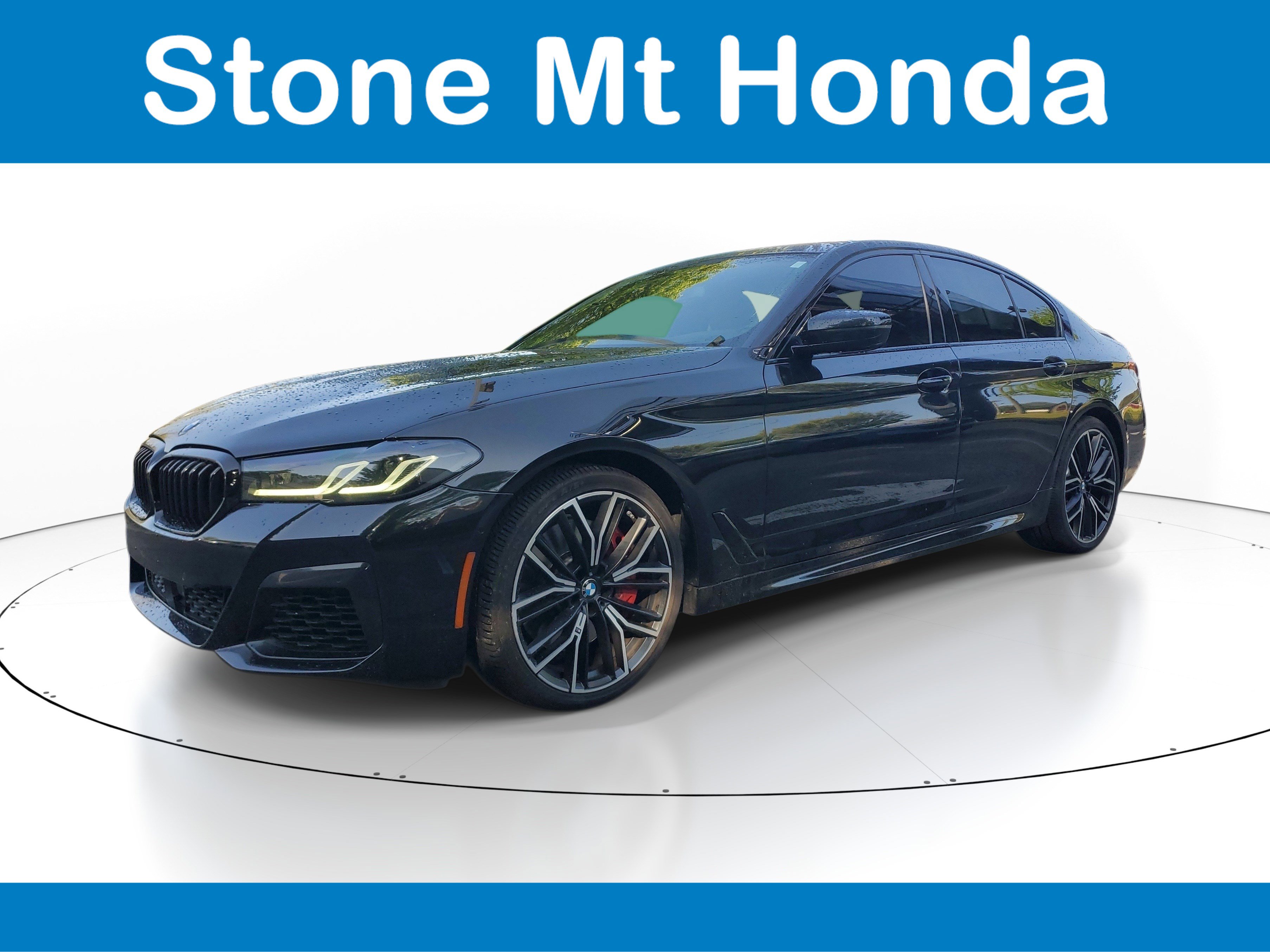 Used 2022 BMW 540i w/ M Sport Package image 3