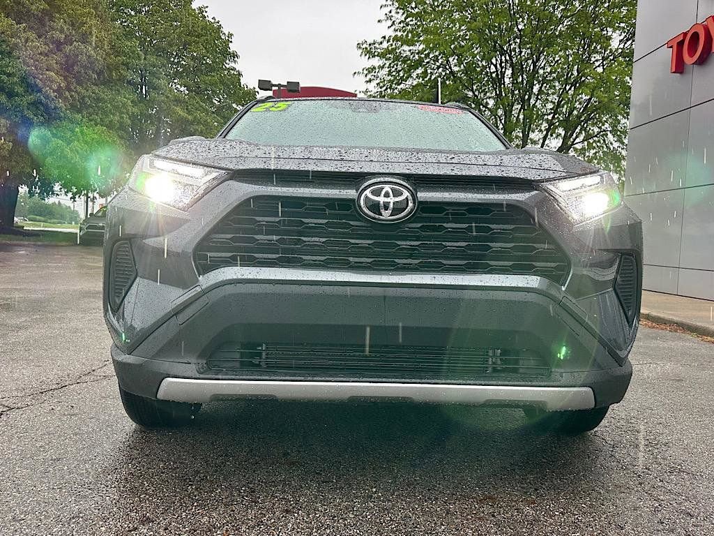Certified 2025 Toyota RAV4 XLE AWD/4WD image 8