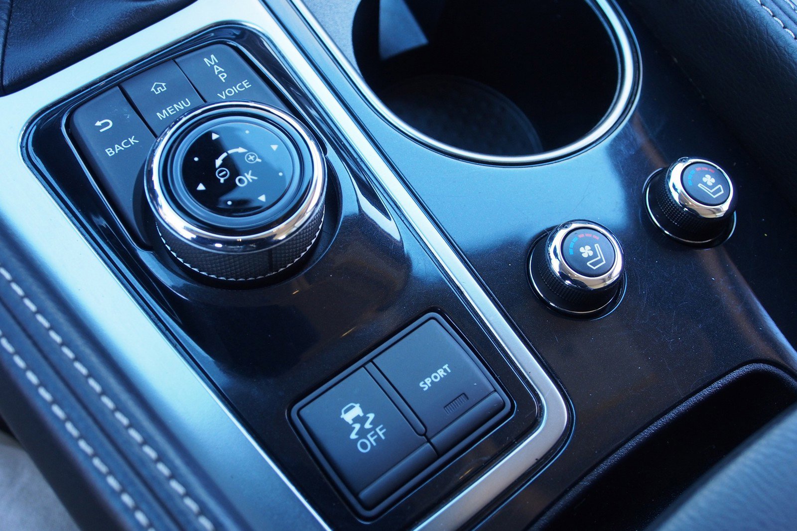 Used 2023 Nissan Maxima Platinum w/ Sport Mat Group image 25