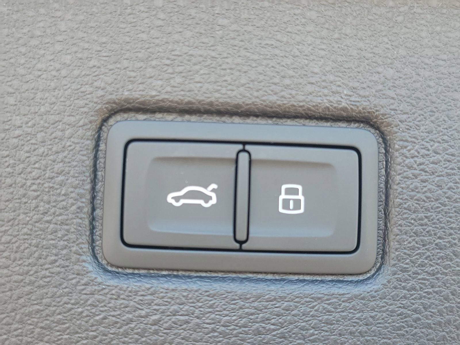 New 2026 Audi Q7 3.0T Premium Plus AWD/4WD image 10