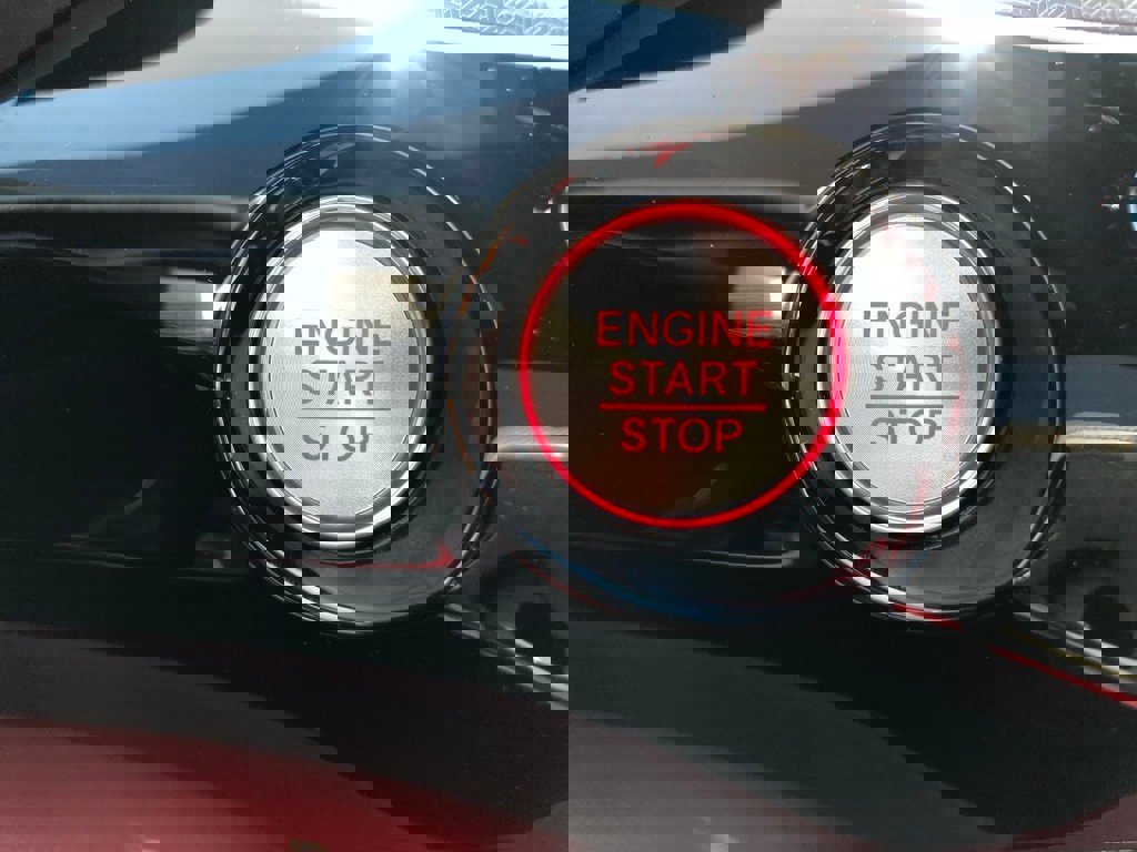 Used 2022 Acura MDX A-Spec image 31