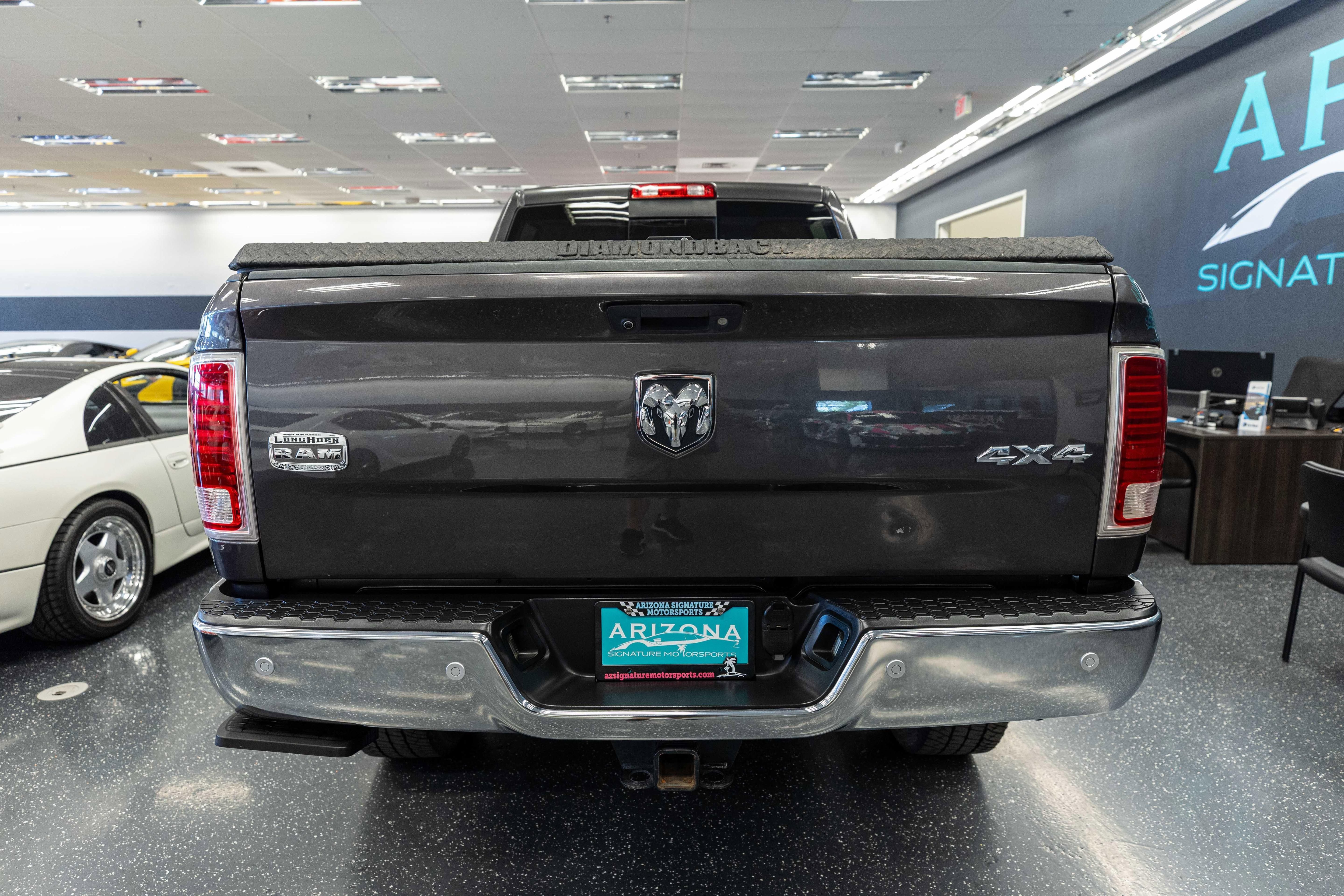 Used 2016 RAM 2500 Longhorn w/ Convenience Group AWD/4WD image 7