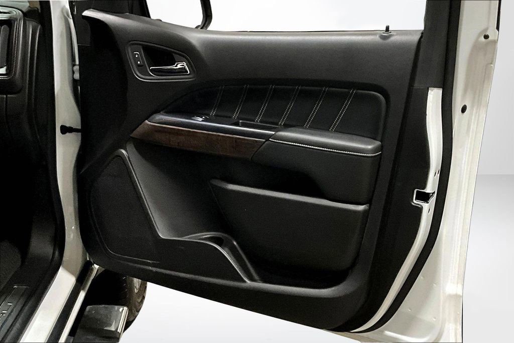 Used 2021 GMC Canyon Denali image 28