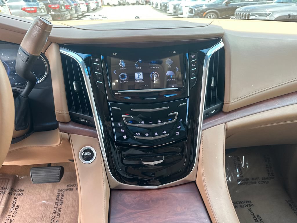 Used 2016 Cadillac Escalade Platinum AWD/4WD image 24