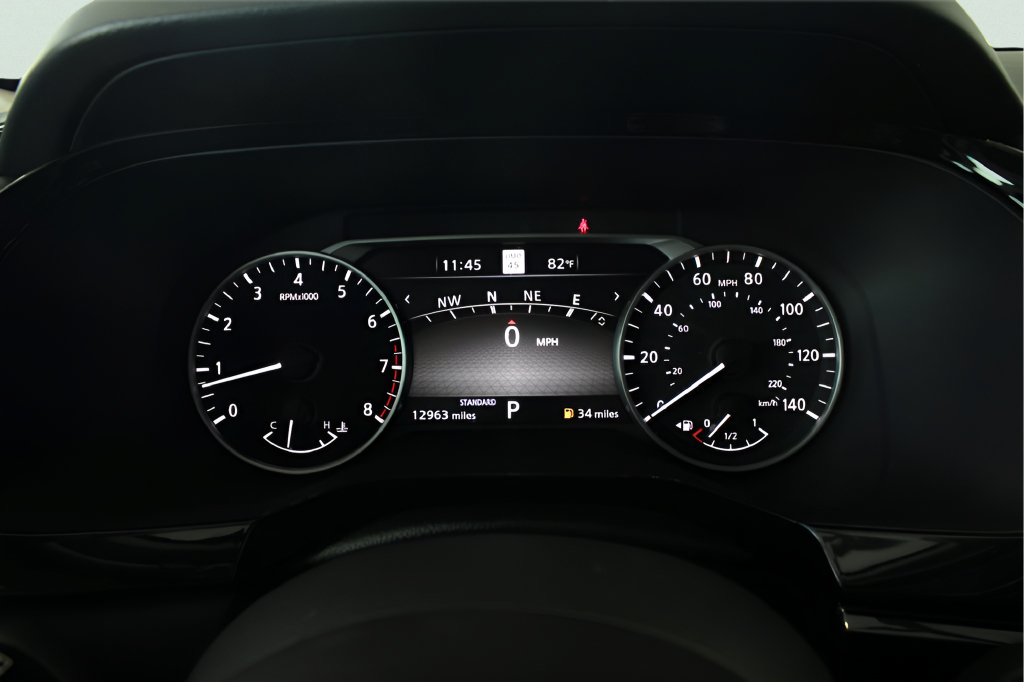 Used 2024 Nissan Pathfinder SL FWD image 16