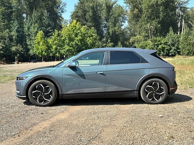 Used 2024 Hyundai Ioniq 5 SEL RWD image 6