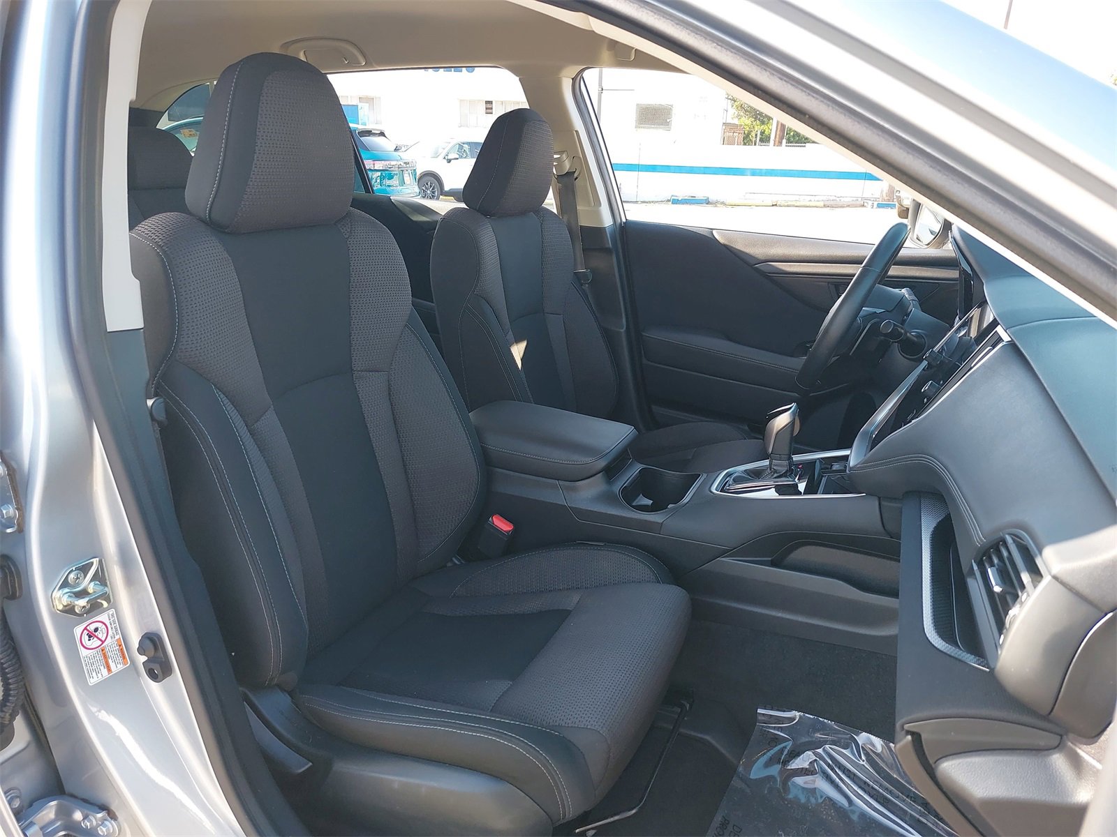 Used 2020 Subaru Outback Premium image 10