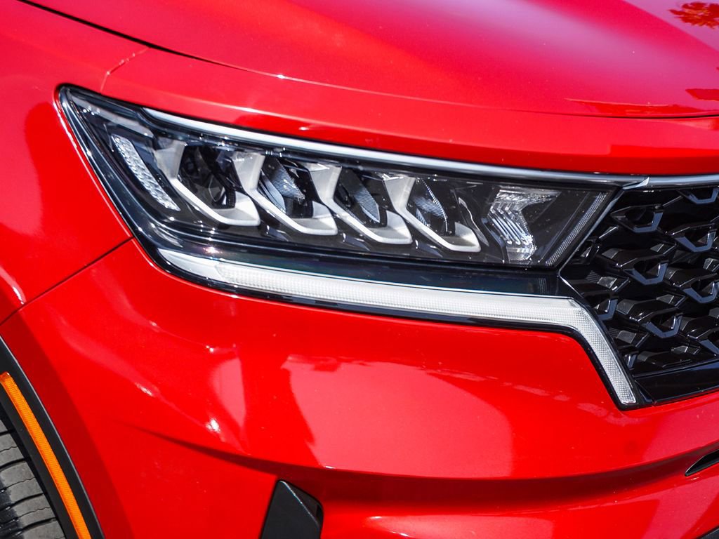Certified 2022 Kia Sorento S FWD image 11