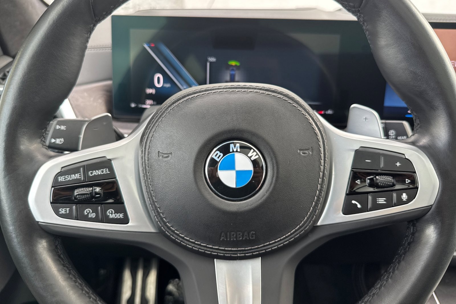 Used 2024 BMW X7 xDrive40i w/ M Sport Package image 24