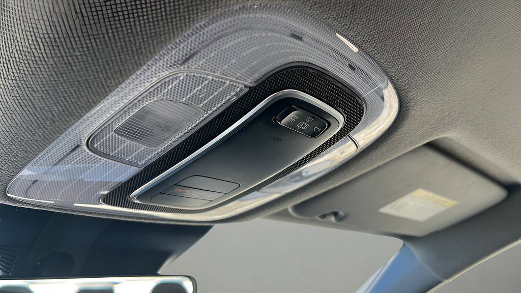 Used 2022 Hyundai Elantra SE w/ Preferred Accessory Package FWD image 29