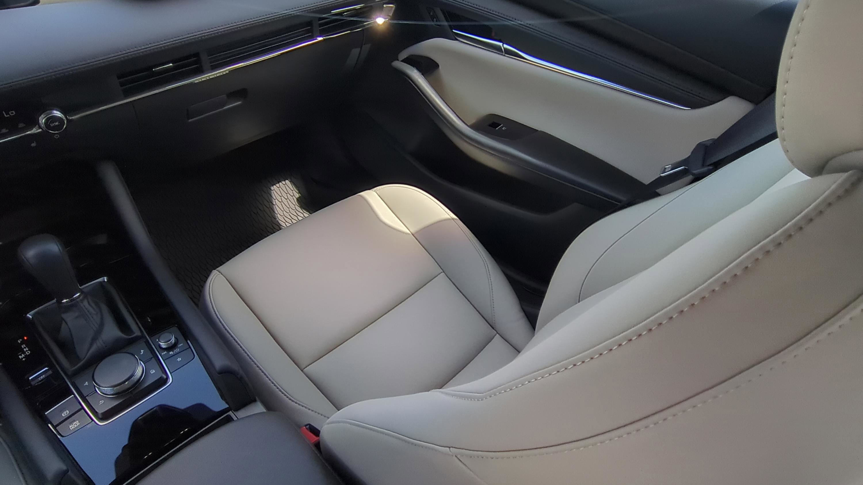 Certified 2025 MAZDA MAZDA3 s image 12