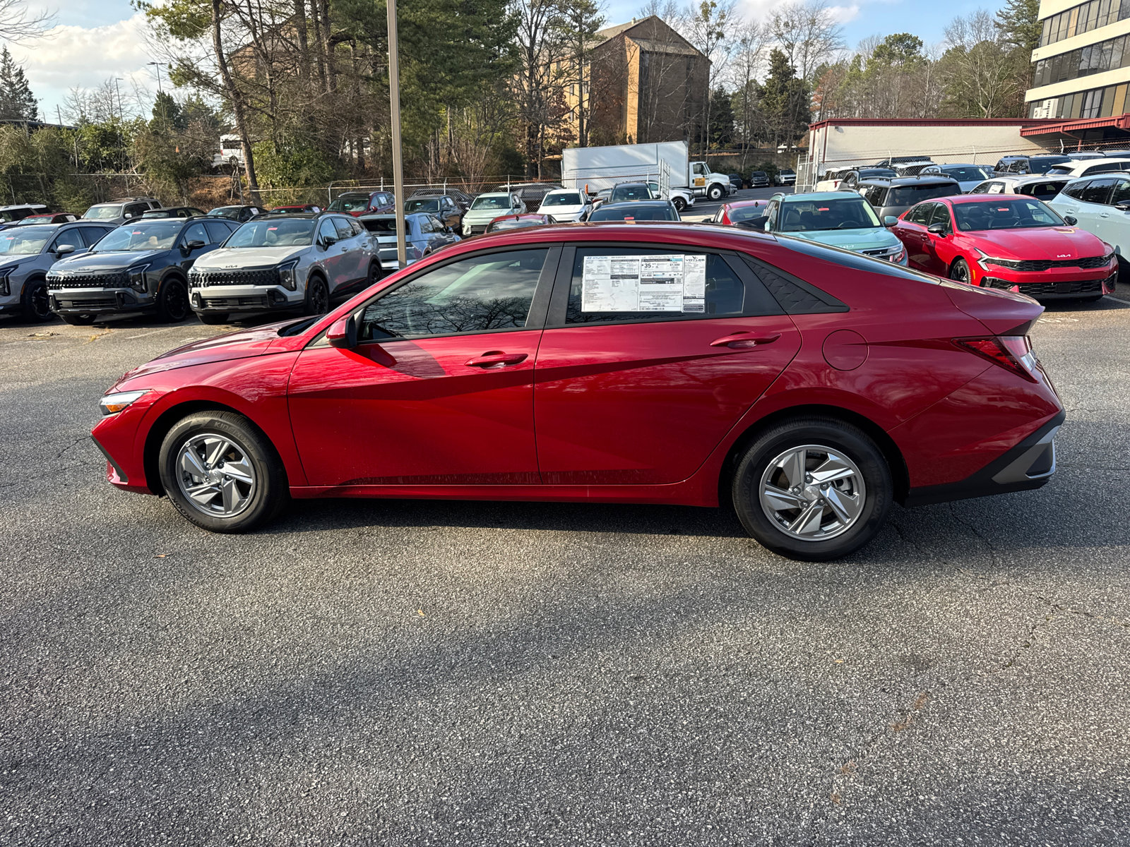New 2026 Hyundai Elantra SE w/ Cargo Package image 8