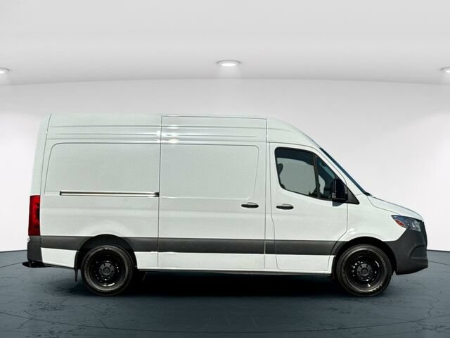 New 2025 Mercedes-Benz Sprinter 2500 image 7