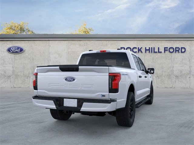 New 2025 Ford F150 Lightning XLT image 8