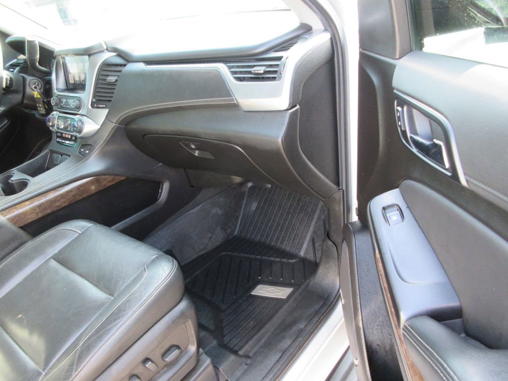Used 2019 Chevrolet Tahoe LT image 19