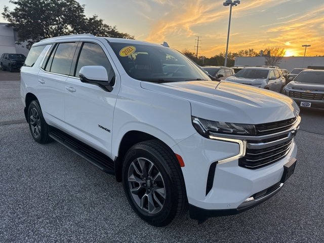 Used 2021 Chevrolet Tahoe LT w/ LT Signature Package image 8