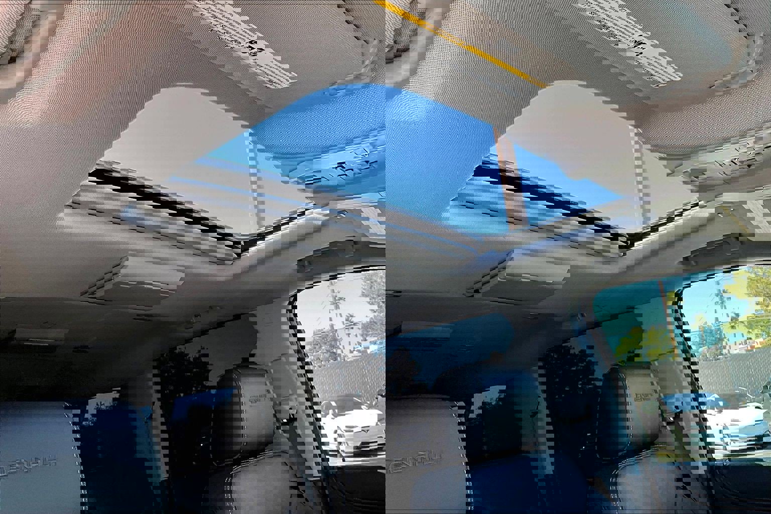 Used 2018 GMC Yukon XL Denali w/ Denali Ultimate Package image 12