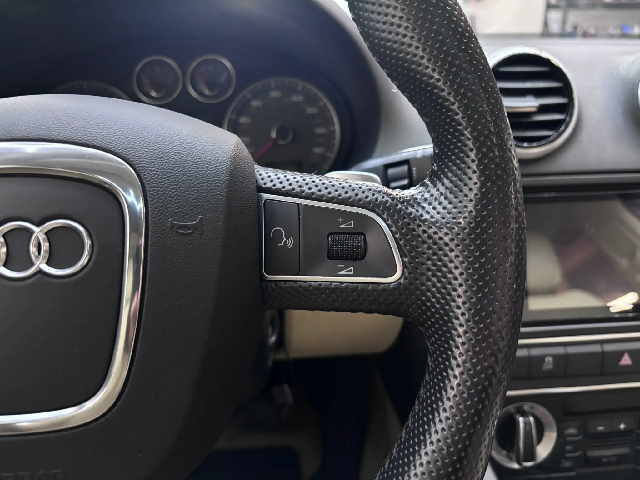 Used 2011 Audi A3 TDI Premium Plus FWD image 18