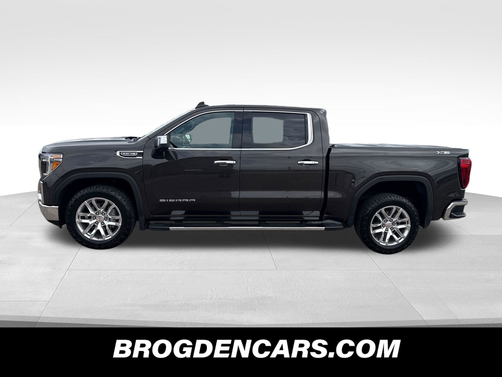 Used 2021 GMC Sierra 1500 SLT w/ SLT Premium Plus Package AWD/4WD video 2