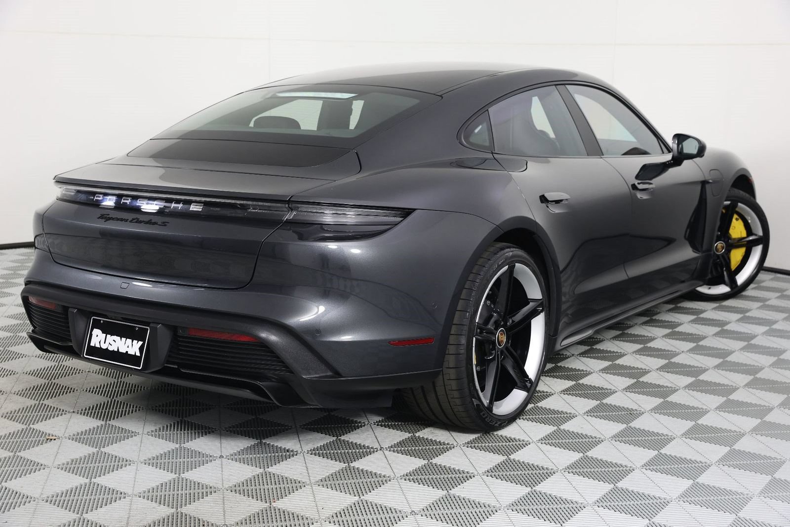 Certified 2020 Porsche Taycan Turbo S AWD/4WD image 7