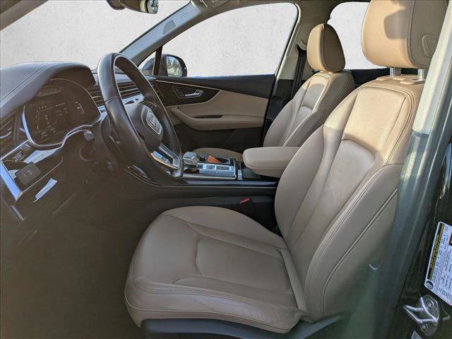 Used 2024 Audi Q7 Premium Plus image 17