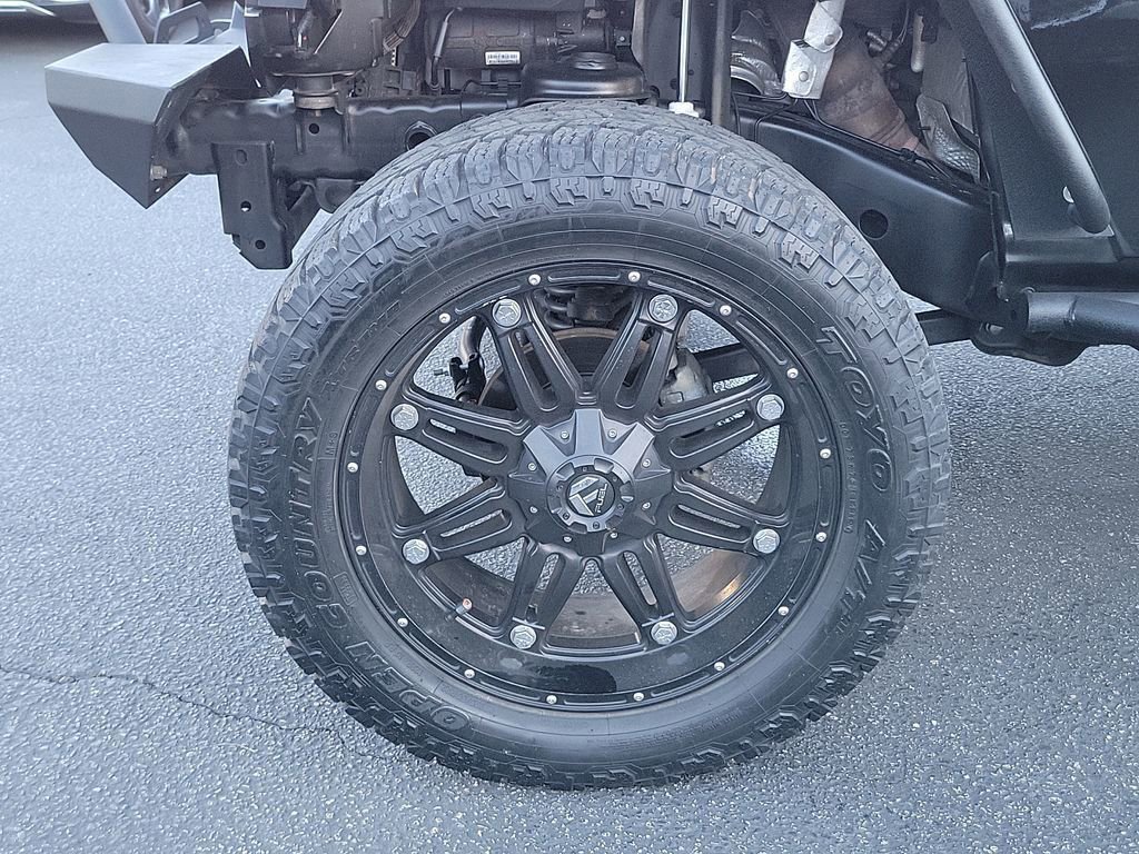 Used 2017 Jeep Wrangler Unlimited Sport w/ Connectivity Group image 11