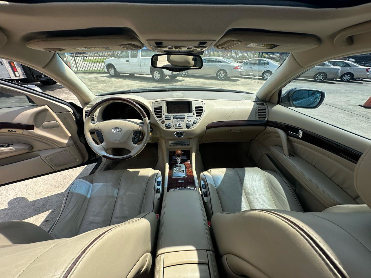 Used 2005 INFINITI Q45 w/ (P01) Premium Pkg RWD image 46
