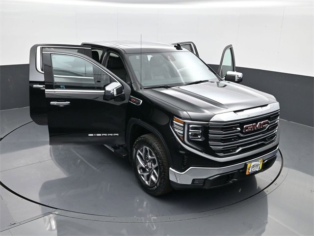 Used 2023 GMC Sierra 1500 SLT w/ SLT Premium Package image 29