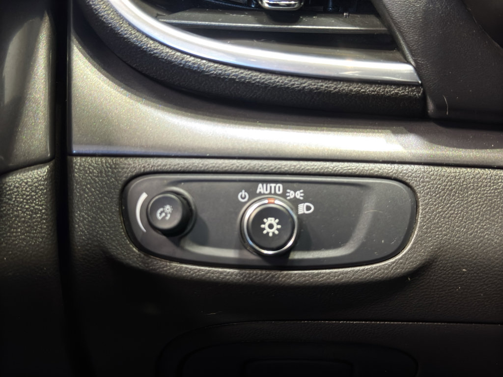 Used 2017 Buick Encore Preferred FWD image 30