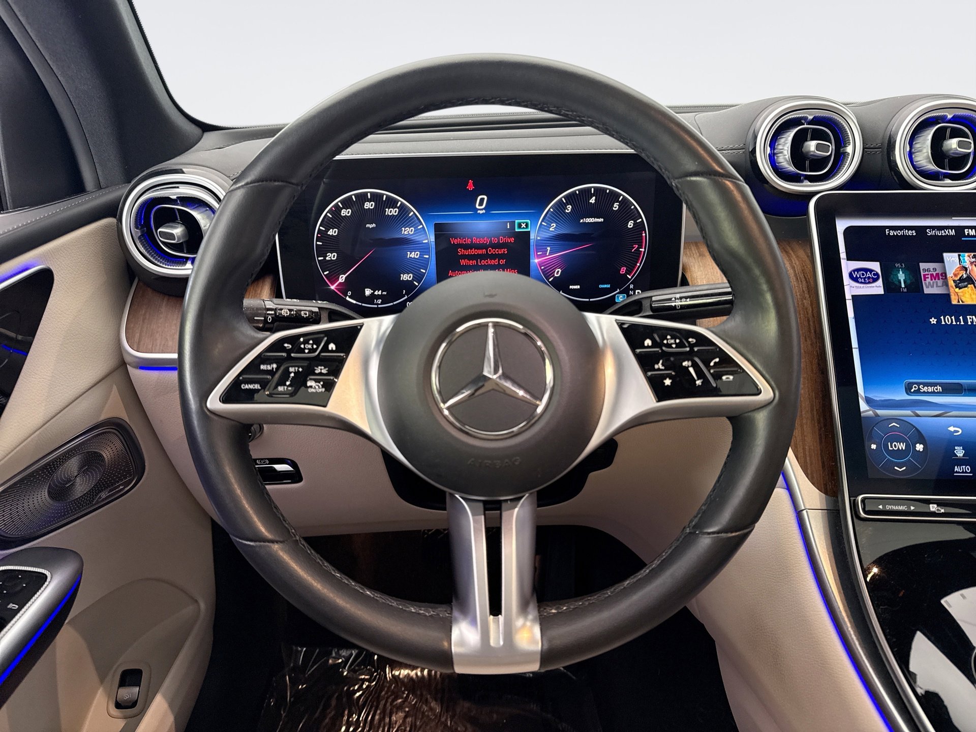 Used 2023 Mercedes-Benz GLC 300 4MATIC image 12